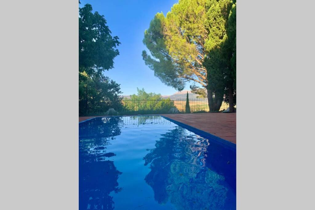 Un Autentico Oasis Rodeado De Historia Ronda Buitenkant foto